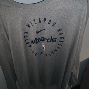 Nike NBA Authentics Gray Shirt